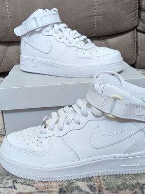 Nike Air Force 1 Mid LE White High-Top Sneakers, Shoes - Classic Athletic Style